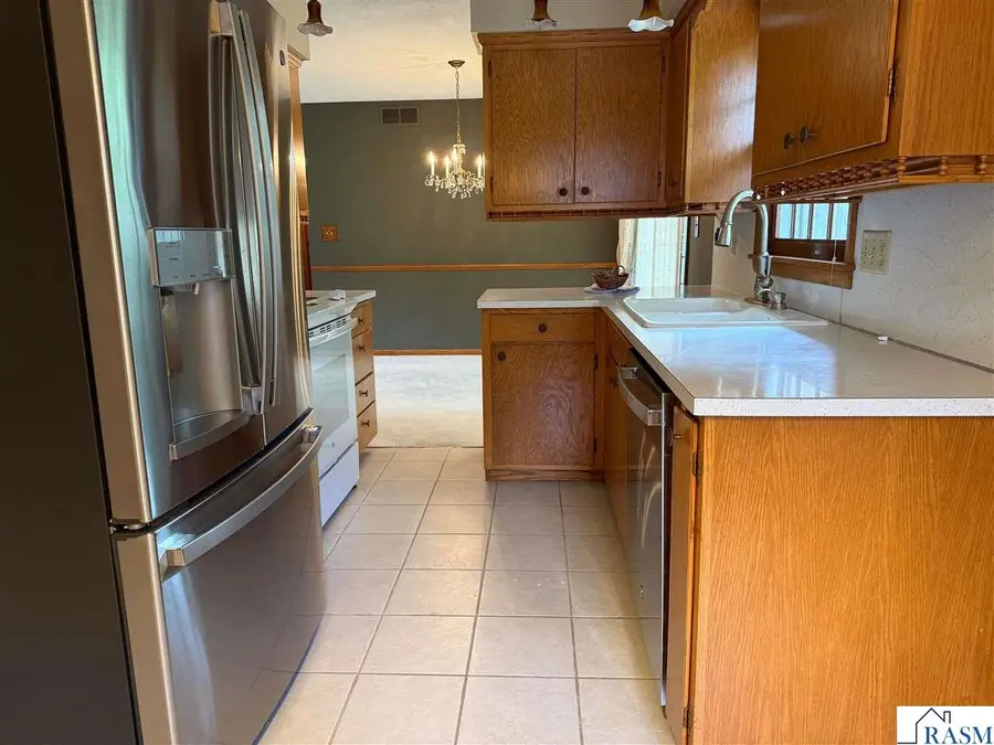 2219 Clare Drive, North Mankato, MN 56003 - Image #3