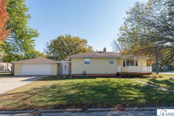 340 S 2nd Avenue, Amboy, MN 56010