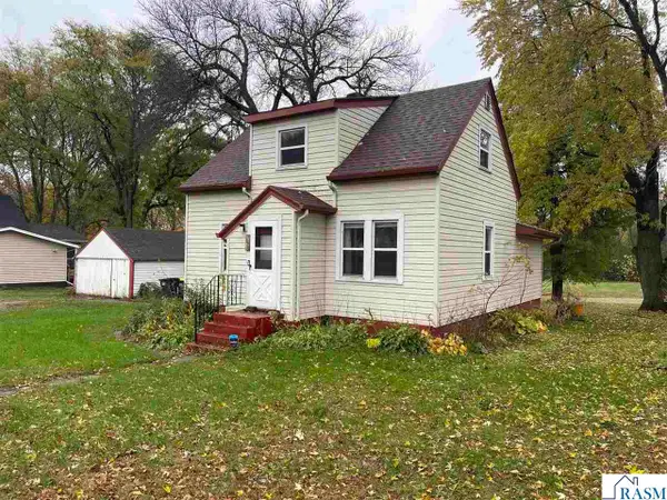 1675 SE 127th Avenue, Svea, MN 56216