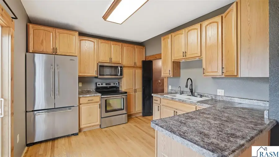 37 SE 5th Street, Wells, MN 56097 - Image #2