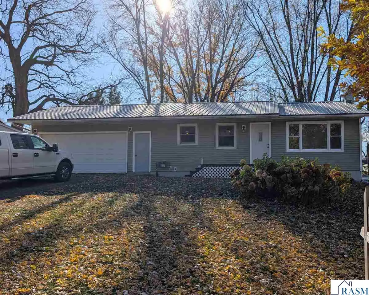 507 W Allyn Street, Janesville, MN 56048 - Image #1