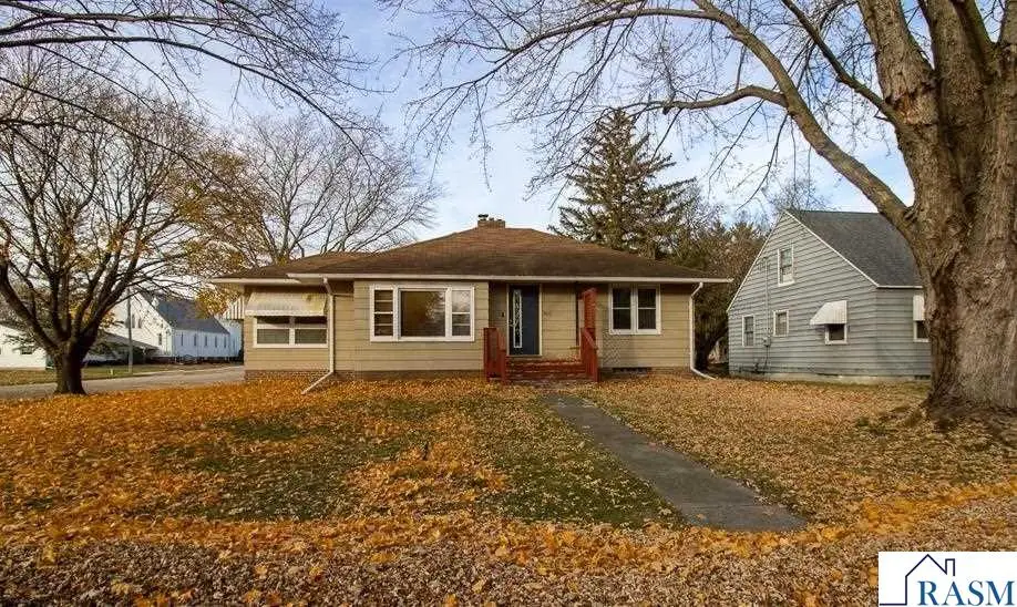 300 E Pleasant Street, Amboy, MN 56010 - Image #1