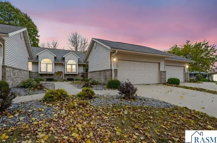 116 E 9th Street, Blue Earth, MN 56013 - Image #1