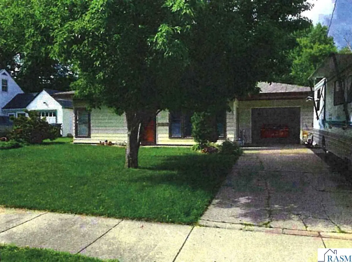709 Warren St, Mankato, MN 56001 - Image #1