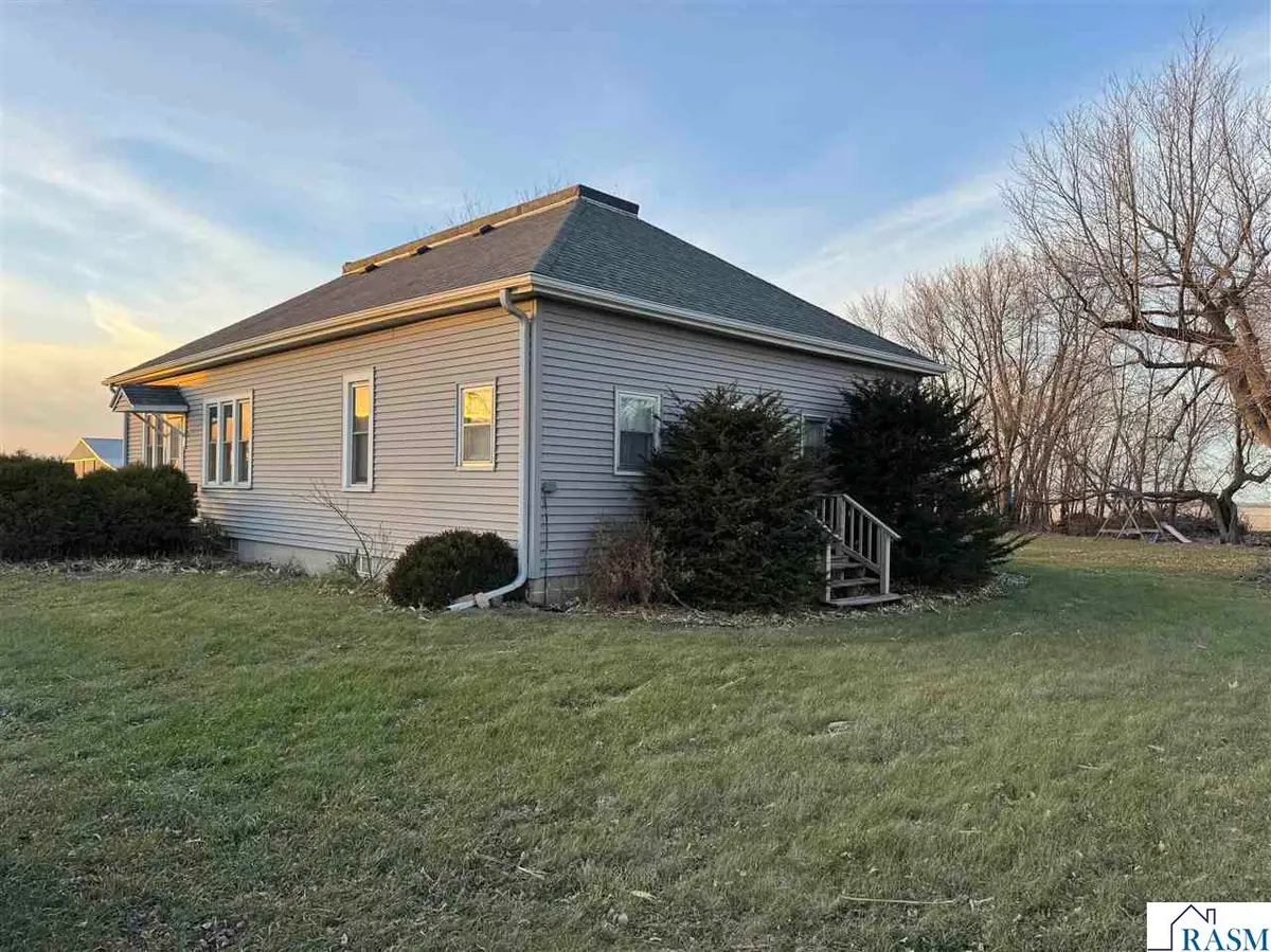 24543 630th Avenue, Alden, MN 56009 - Image #1