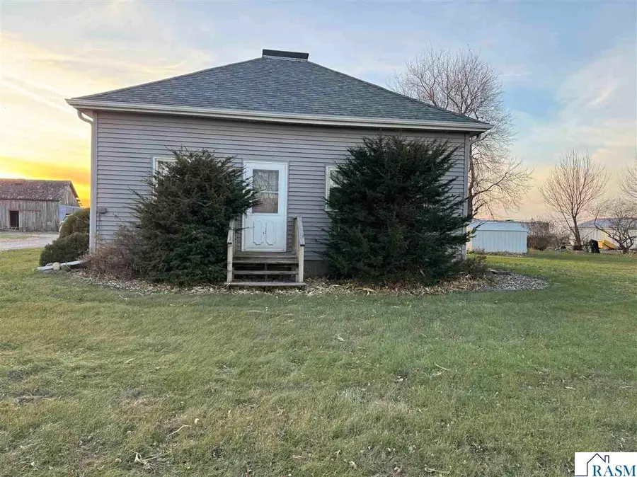 24543 630th Avenue, Alden, MN 56009 - Image #3