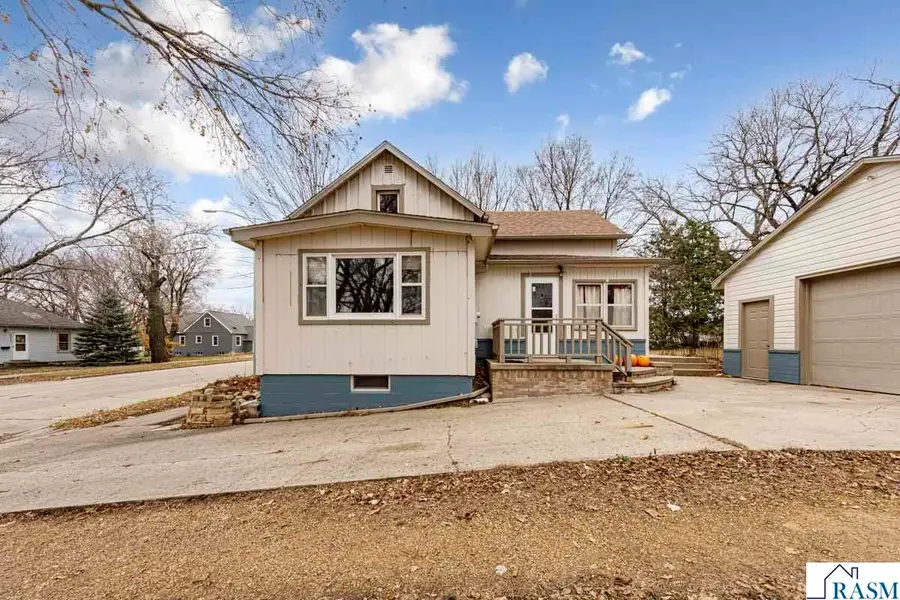 1114 Prairie Avenue N Avenue, Fairmont, MN 56031 - Image #2