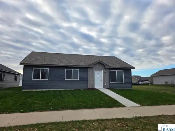 2024 Essler Drive, St. Peter, MN 56082