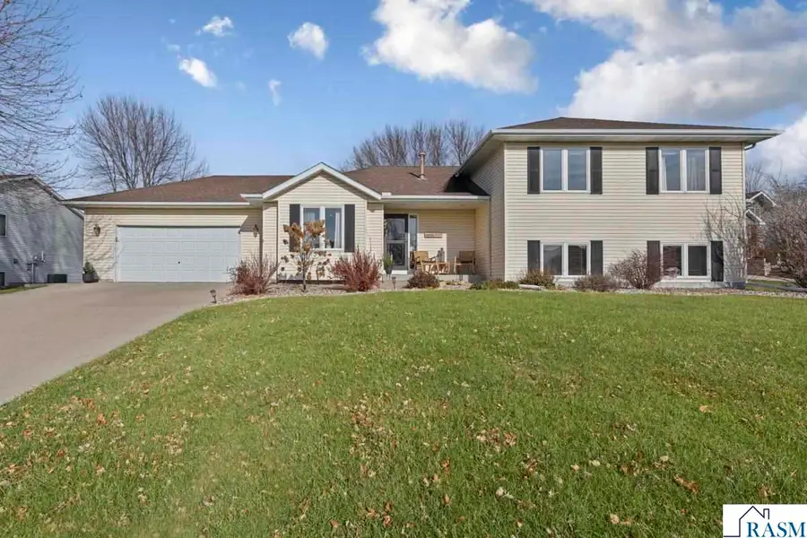 405 Thomas Drive, Eagle Lake, MN 56024 - Image #2
