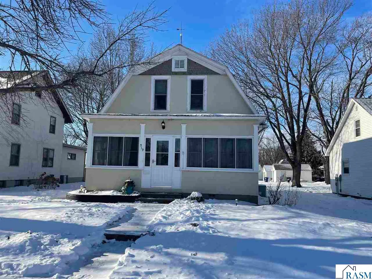 919 N Washington Street, New Ulm, MN 56073 - Image #1