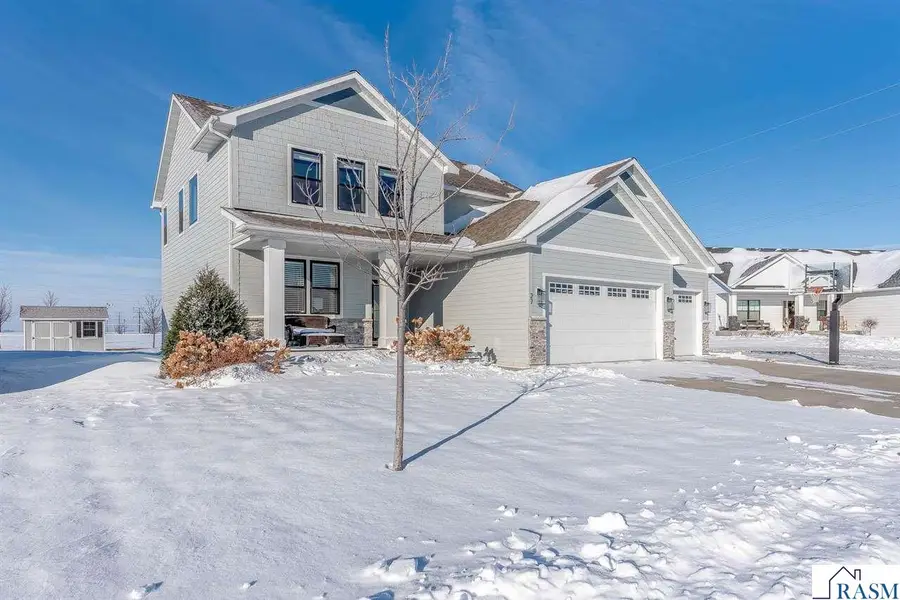 27 Prairie Court, North Mankato, MN 56003 - Image #2