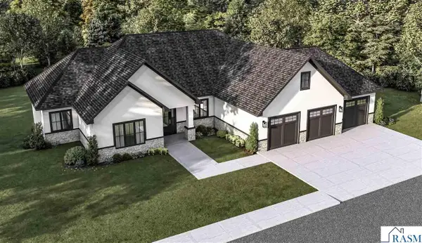 1011 Saba Boulevard, Mankato, MN 56001