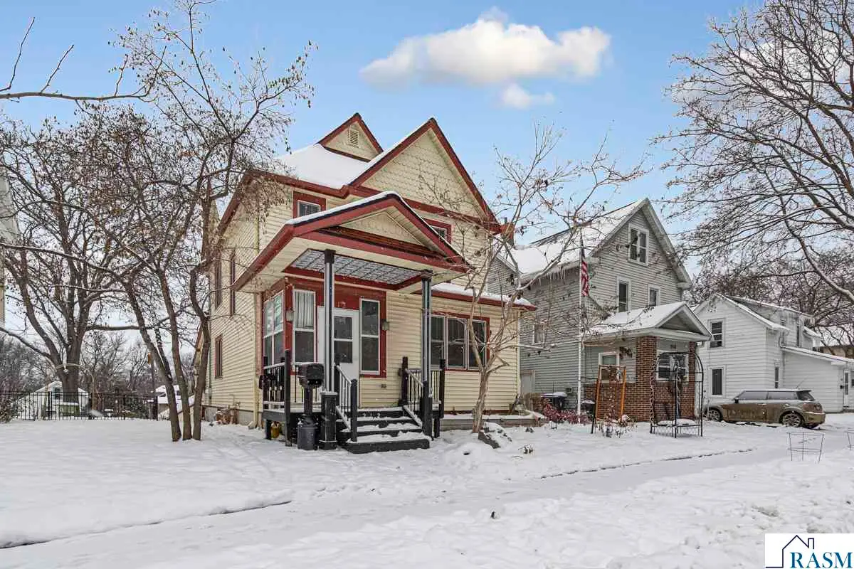 212 W Pleasant Street, Mankato, MN 56001 - Image #1