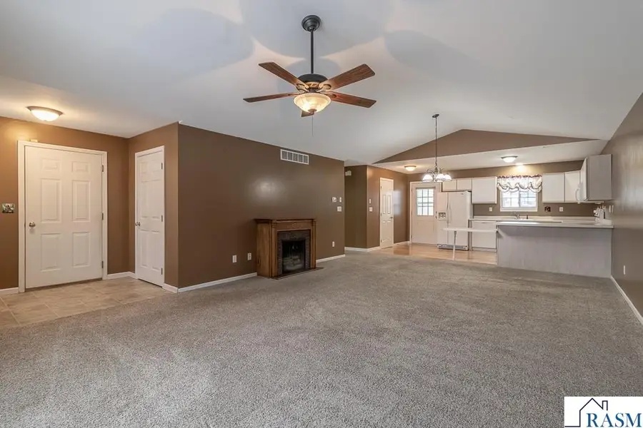 104 Oxford Path, Mankato, MN 56001 - Image #3