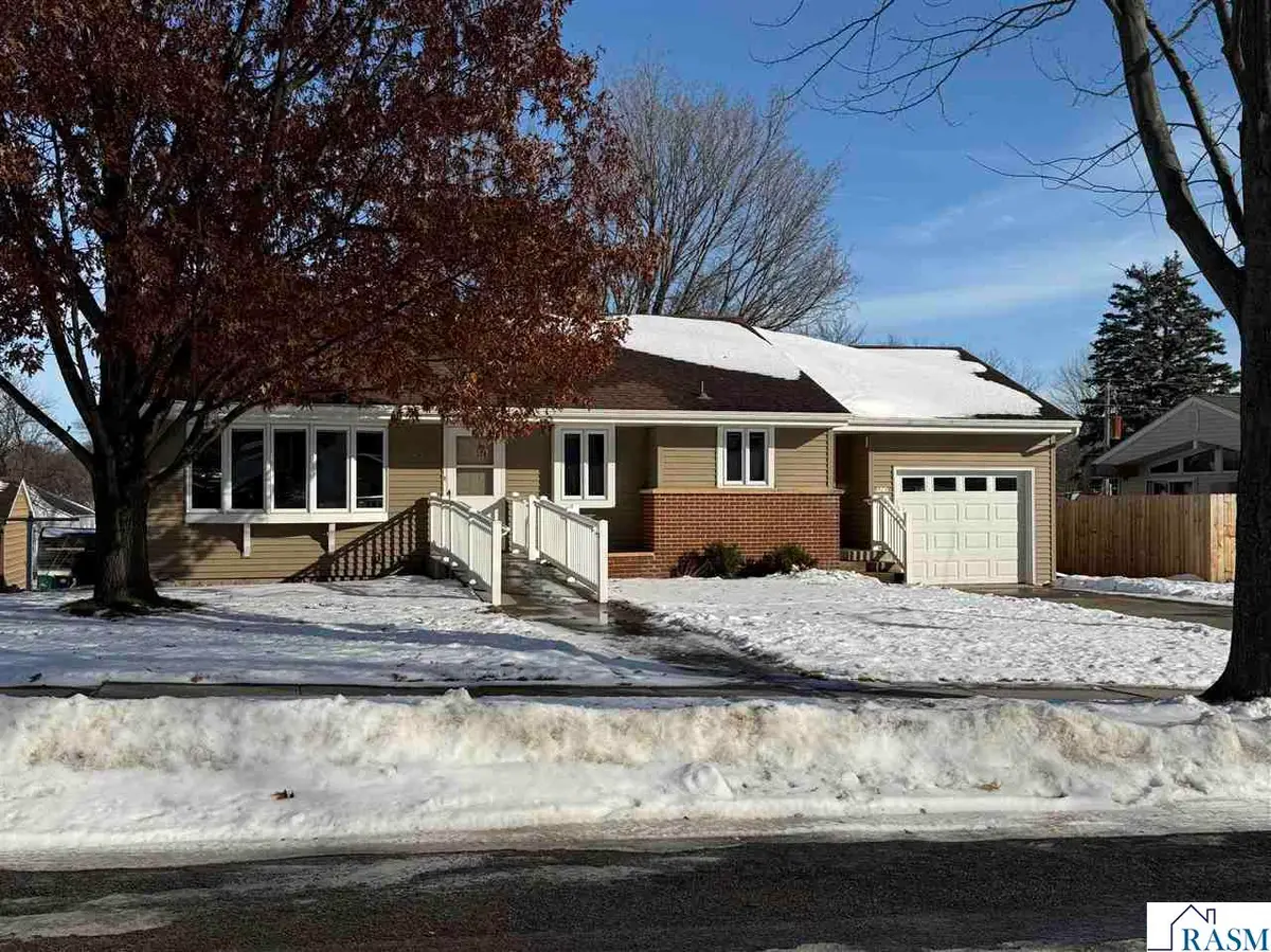 422 West Street, New Ulm, MN 56073 - Image #1