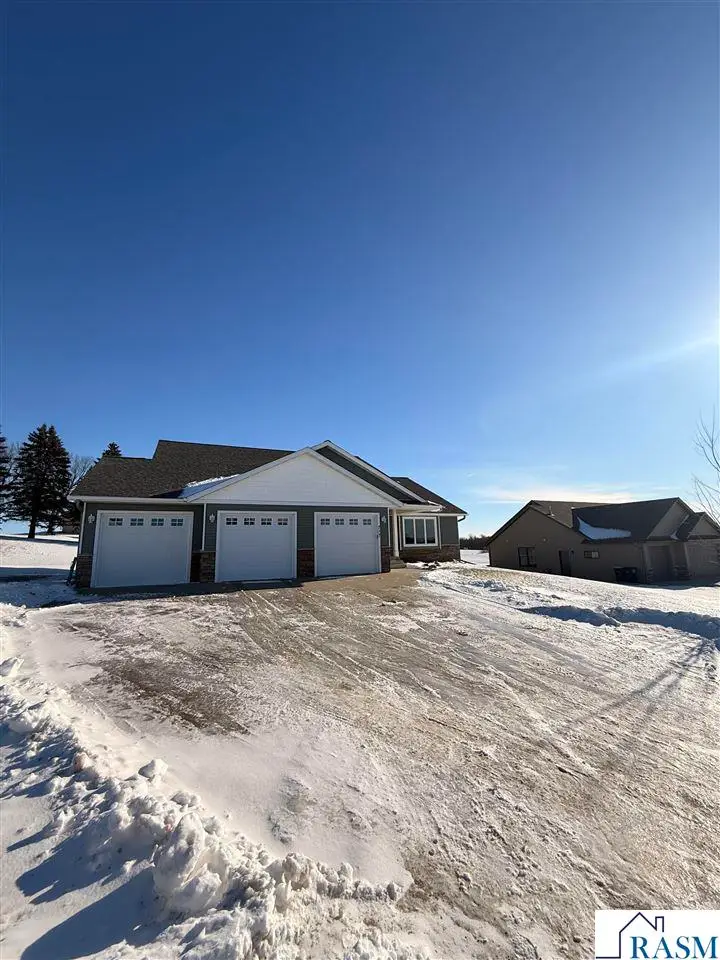 717 Maple Lane, Eagle Lake, MN 56024 - Image #3