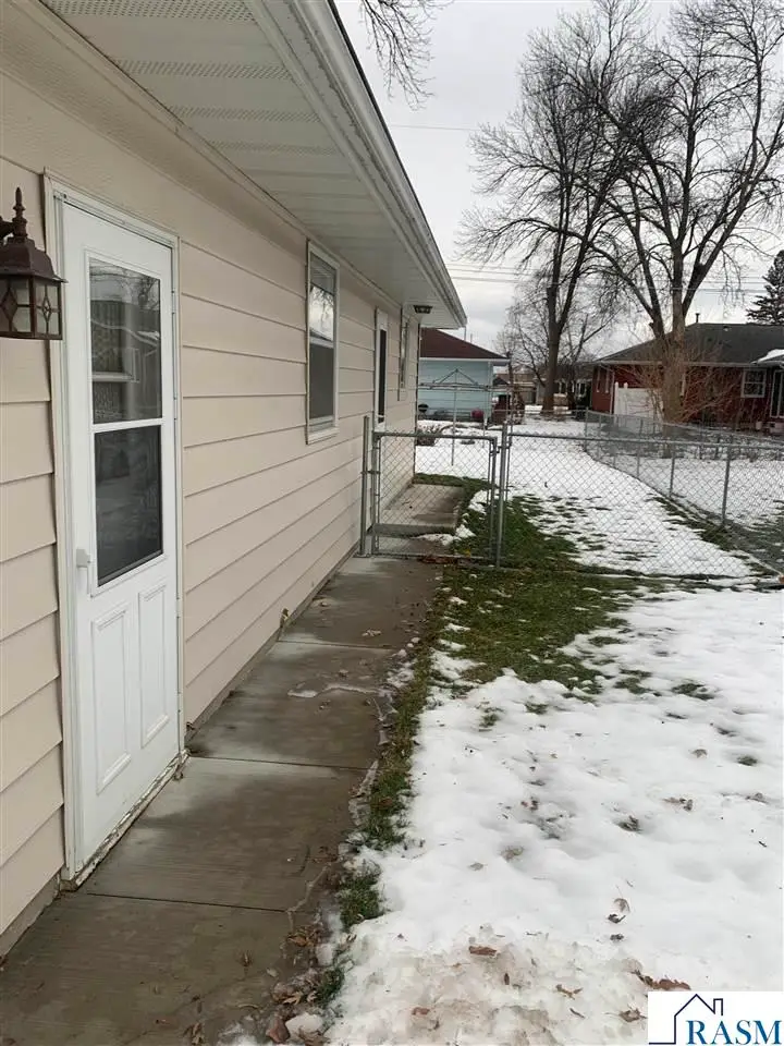 315 Floral Avenue, Mankato, MN 56001 - Image #2