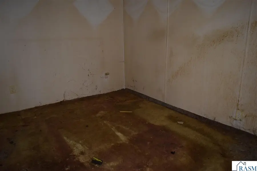 1415 N Elm St, Fairmont, MN 56031 - Image #3