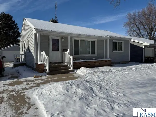 1023 N Eighth Street, St. James, MN 56081
