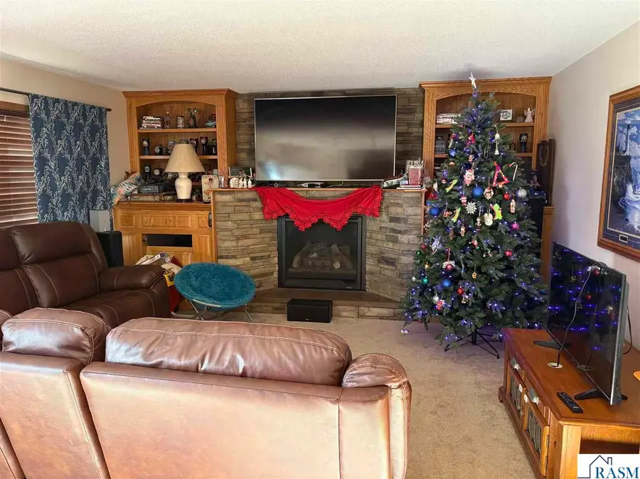 219 SE 5th Street, Madelia, MN 56062 - Image #2