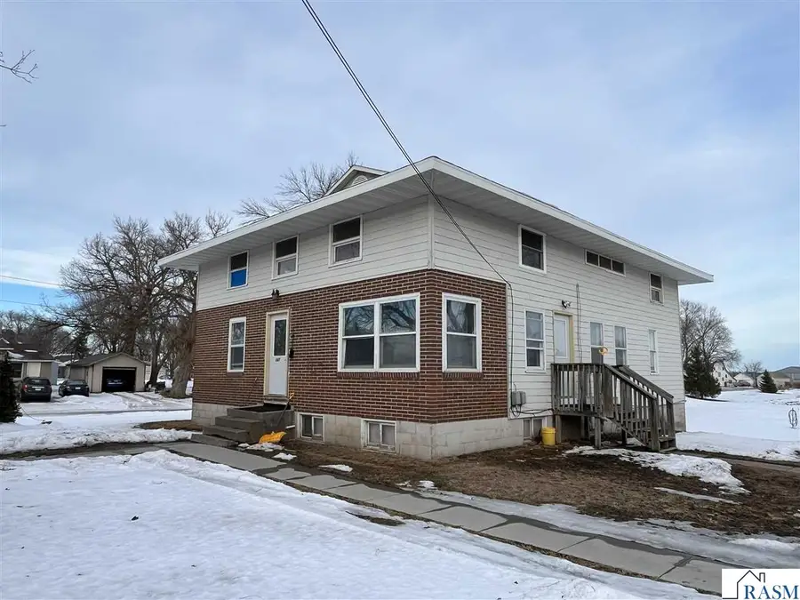 147 N 5th Street, Butterfield, MN 56120 - Image #2