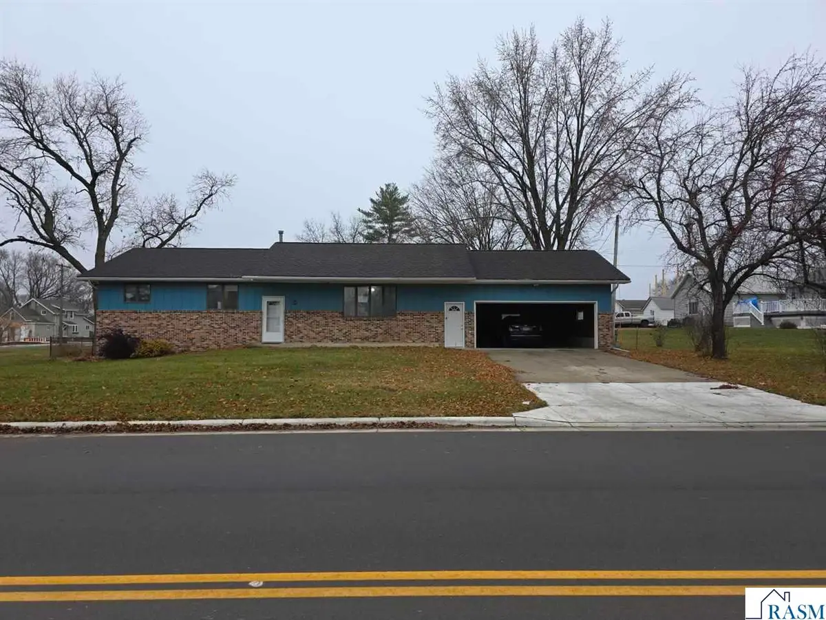 100 E 1 Street, Vernon Center, MN 56090 - Image #1