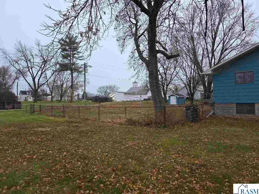 100 E 1 Street, Vernon Center, MN 56090 - Image #2
