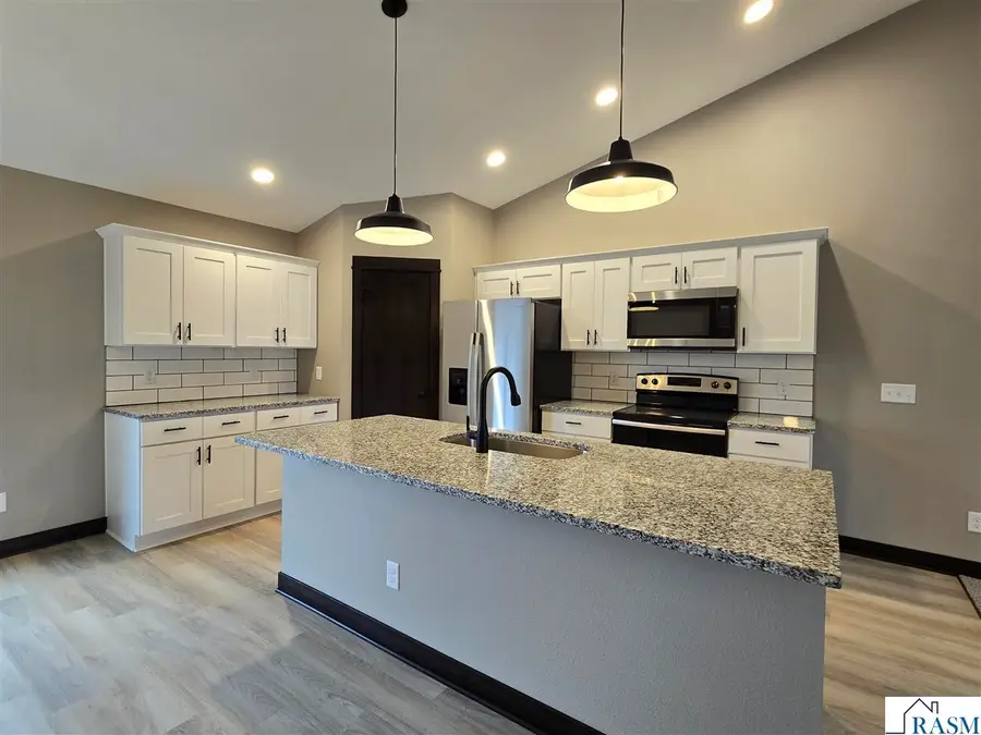 705 Council Court, Ellendale, MN 56026 - Image #2