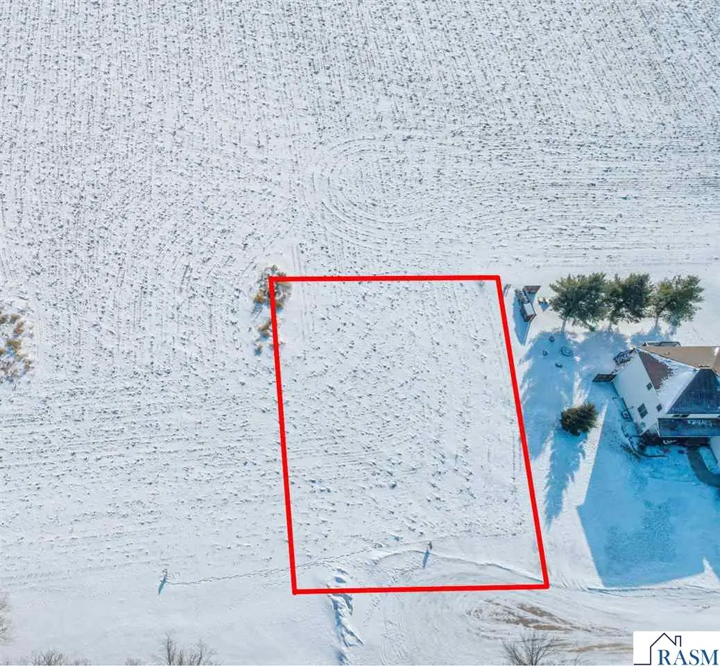 120 Kaukis Drive, Le Sueur, MN 56058 - #1