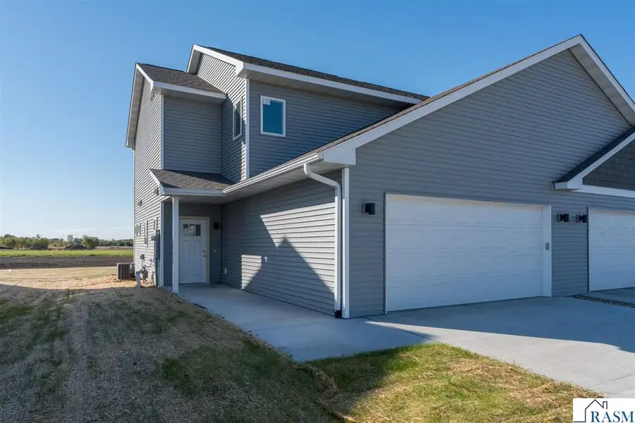 3201 & 3203 Noble Drive, Mankato, MN 56003 - Image #2