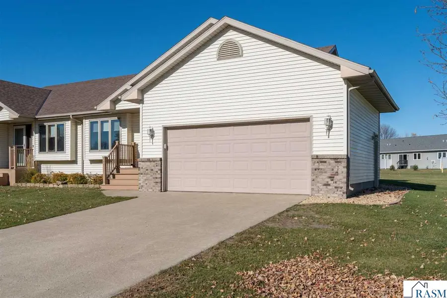 503 West Nathan Street, Lake Crystal, MN 56055 - #2