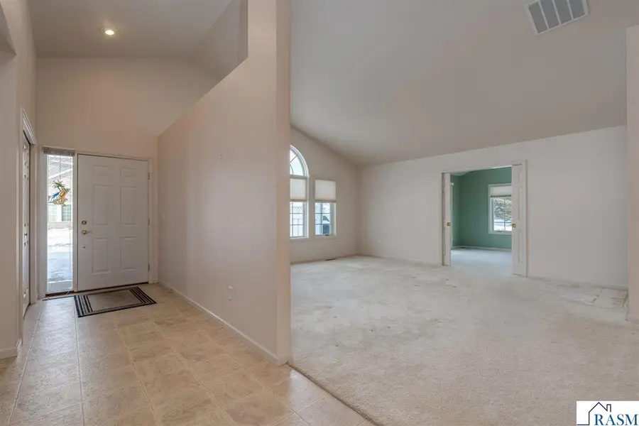 731 Grayhawk Circle, Mankato, MN 56001 - #2