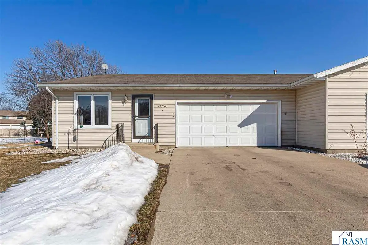 1106 Wrigley Court, Saint Peter, MN 56082 - #1