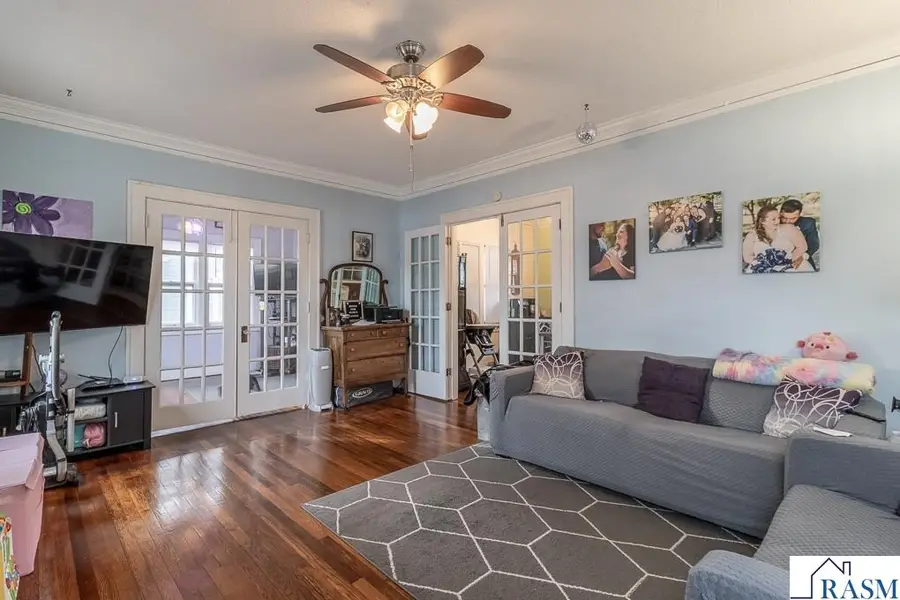 800 Belgrade Avenue, North Mankato, MN 56003 - #3