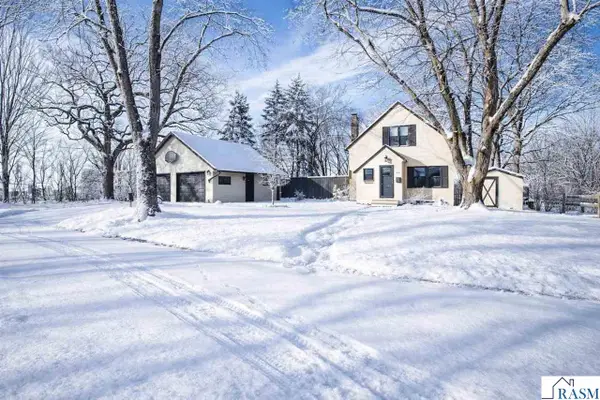 612 W 7th Street, Mankato, MN 56001