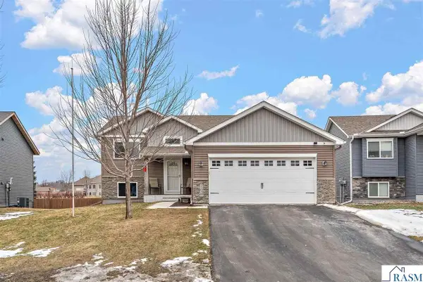 1107 Village Street, New Prague, MN 56071-2476