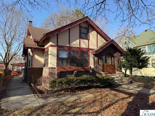 222 S Washington Street, New Ulm, MN 56073