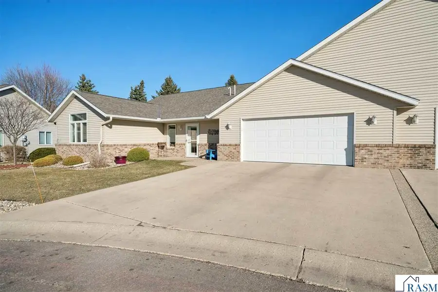 152 Shamrock Drive, Mankato, MN 56001 - #3