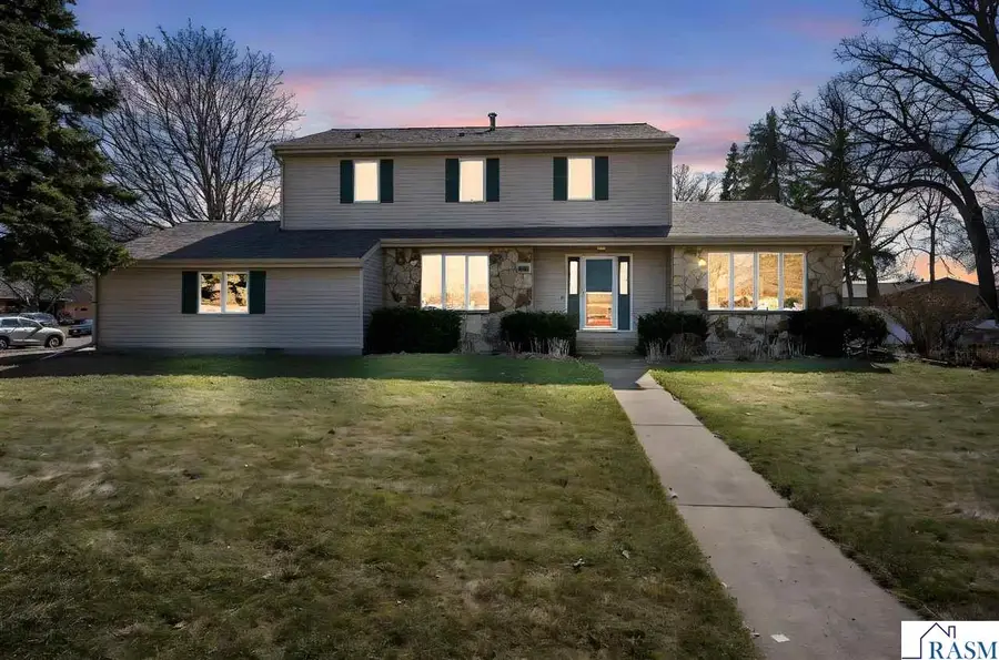 1805 Marie Lane, North Mankato, MN 56003 - #2