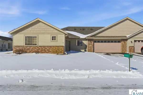116 Nicklaus Path, Mankato, MN 56001