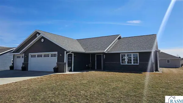 1519 Airport Road, New Ulm, MN 56073