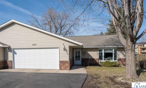2338 Hoffman Path, Mankato, MN 56001