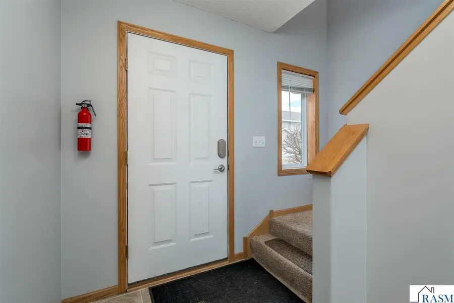 240 Tanager Path, Mankato, MN 56001 - #2