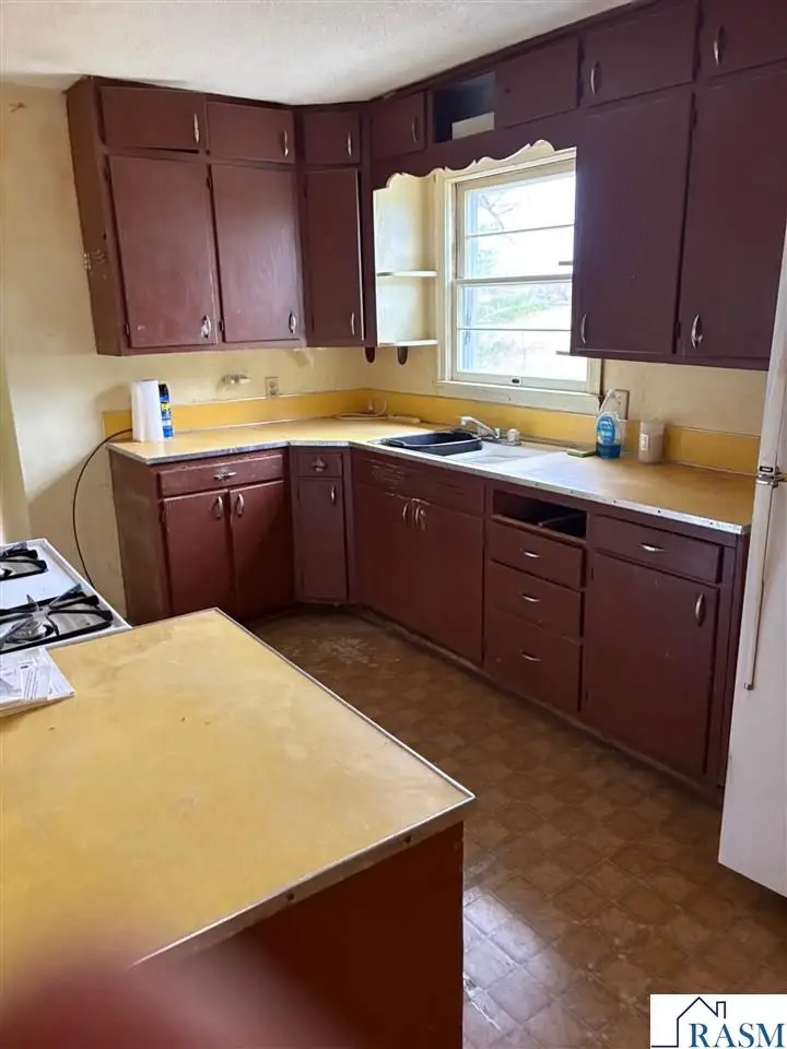 623 NE 4th Avenue, Waseca, MN 56093 - #2