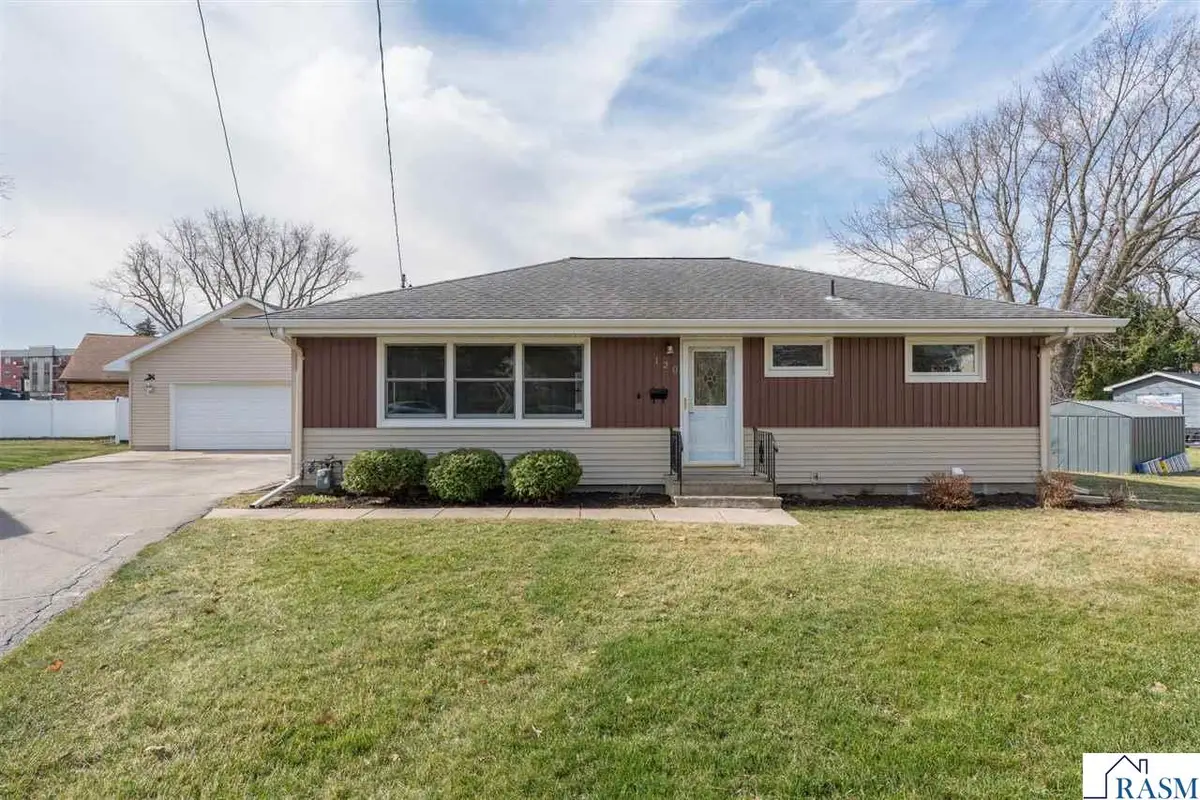 120 Wilson Way, Mankato, MN 56001 - #1