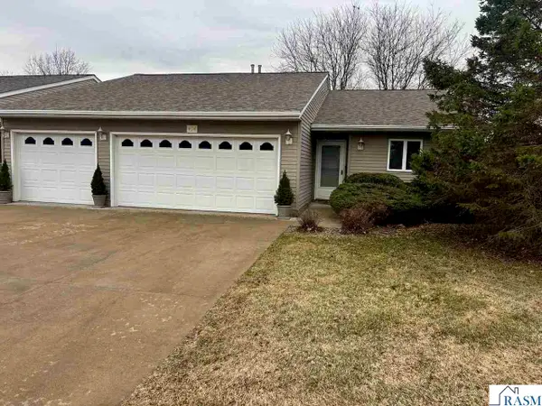 404 N Welco Avenue, St. Peter, MN 56082