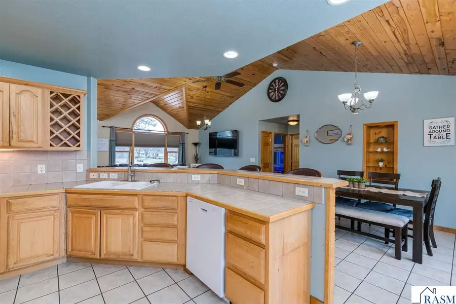 1101 SE 8th Street, Waseca, MN 56093 - #3