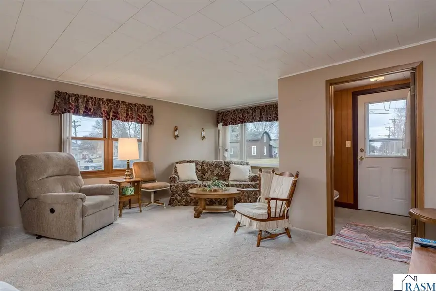 108 LeRay Ave, Eagle Lake, MN 56024 - #2