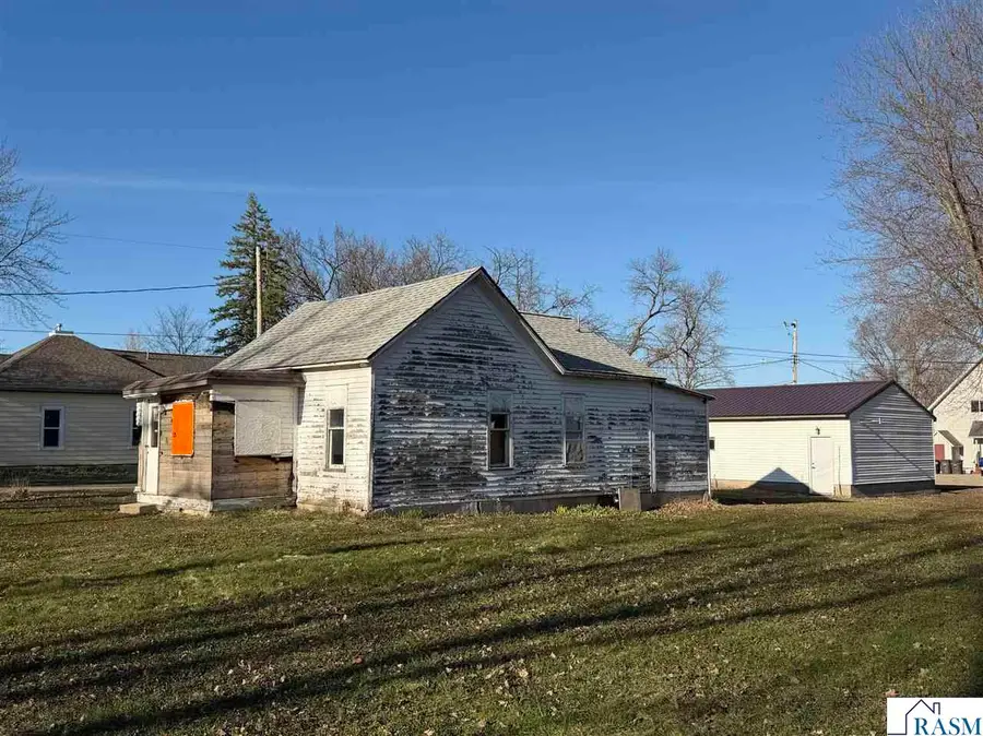 125 N 2nd Street, Eagle Lake, MN 56024 - #2