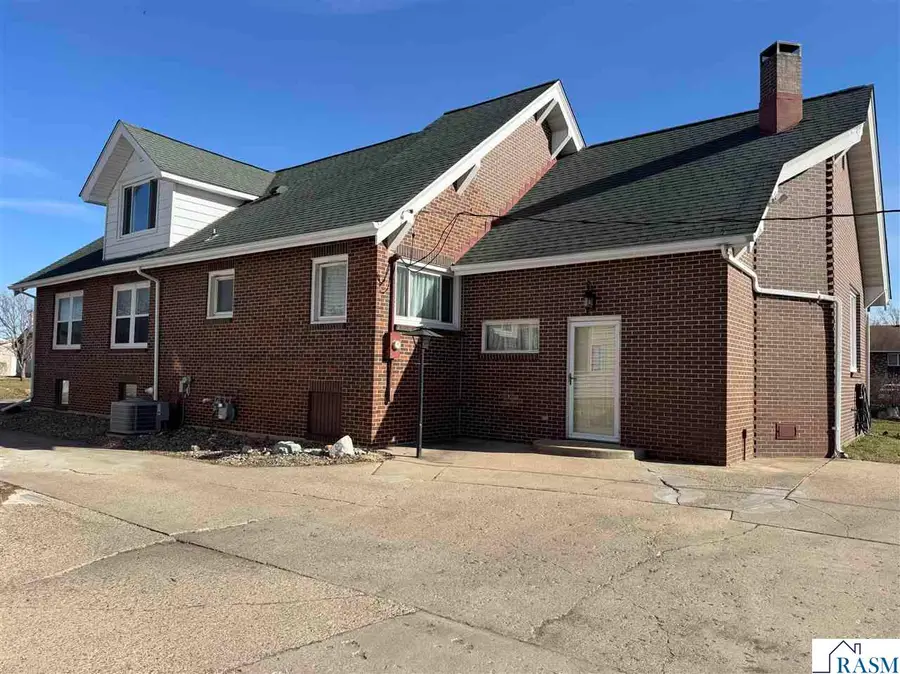 20 SW 2nd Avenue, Wells, MN 56097 - #2